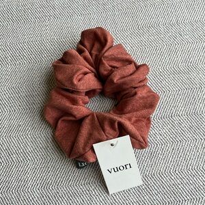 Vuori Halo Oversized Scrunchie